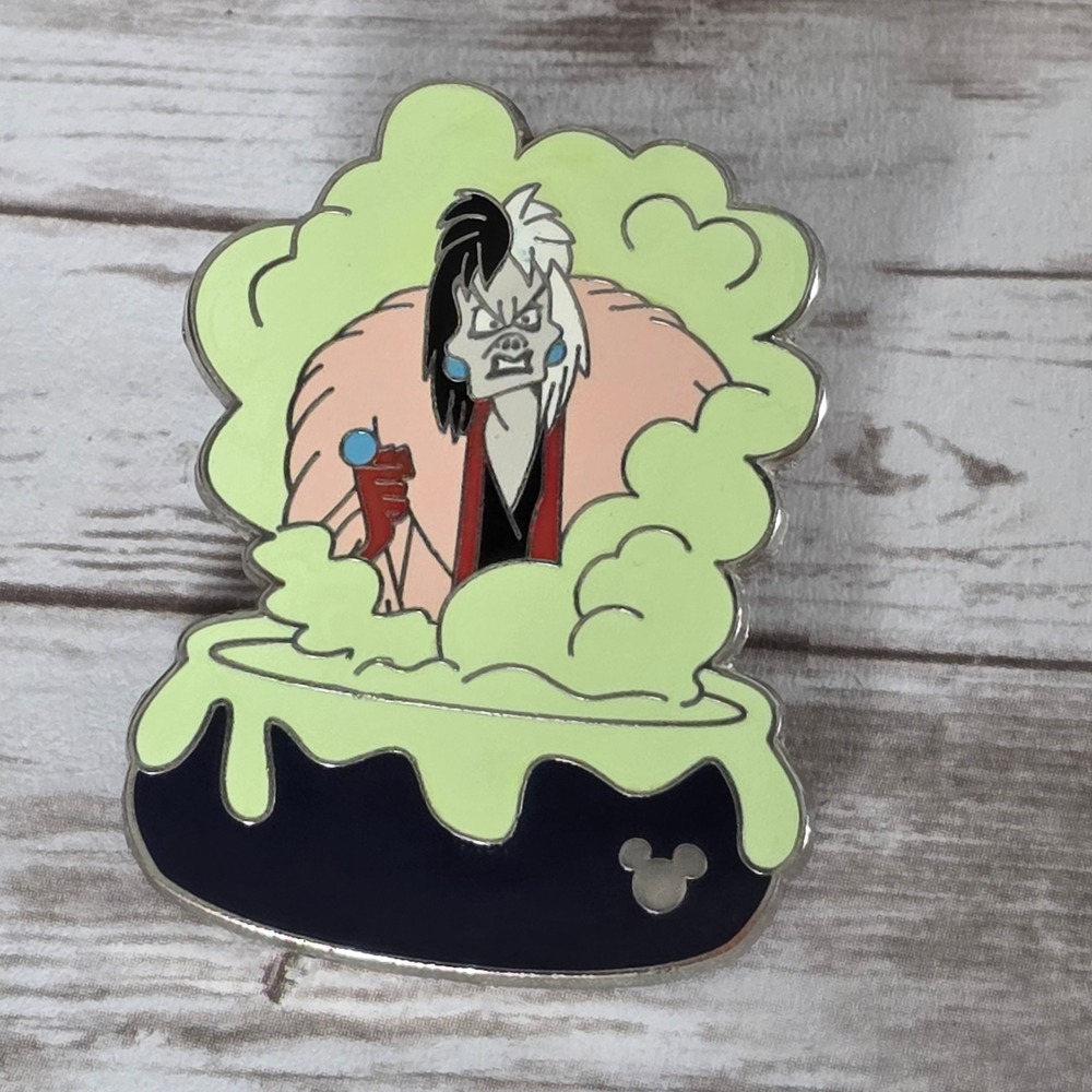 Disney Pin Cruella de Vil Villains Cauldrons 2008 Hidden Mickey 101 Dalmatians